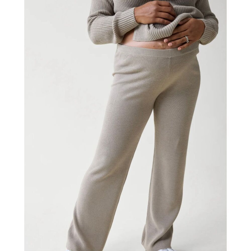 🌸 Ingrid & Isabel Maternity and Postpartum Tan Ribbed Sweater Pants Size Large